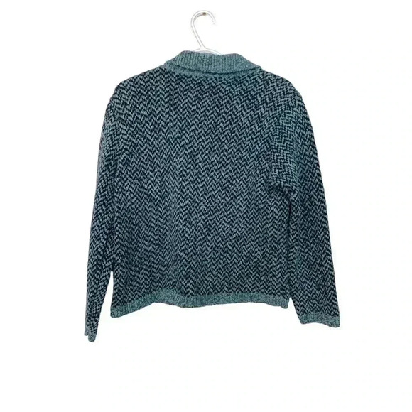 Willow 100% heavy cotton button up sweater in  a green and black Chevron knit - Picture 3 of 5